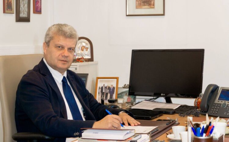  Στον πάτο των διεθνών κατατάξεων το Ελληνικό Ανοικτό Πανεπιστήμιο. Αδράνεια ή κατάρρευση του Ιδρύματος;
