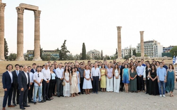  Υποτροφίες Ένωσης Ελλήνων Εφοπλιστών 2026-2027 έως 15.000€ : Οδηγός Αίτησης για Μεταπτυχιακούς